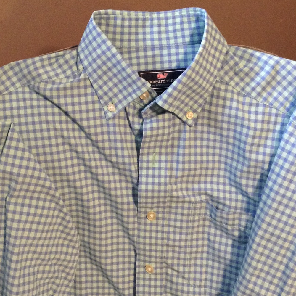 Vineyard Vines Performance Button Down - image 1
